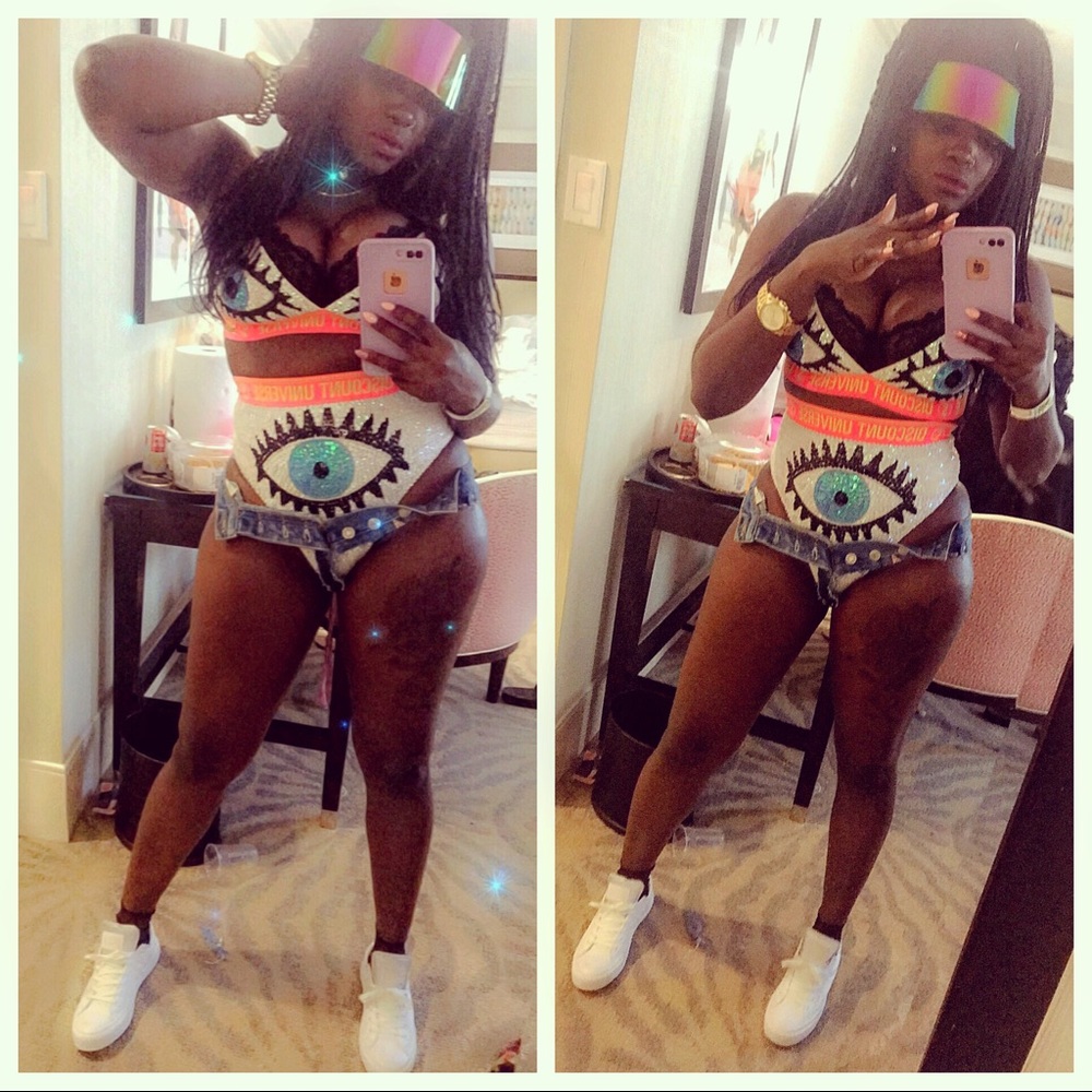 Discount universe swim set